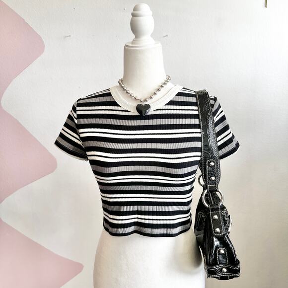 Black Striped Top Y2K 2000s Indie Sleaze Grunge Edgy Small - Picture 1 of 6